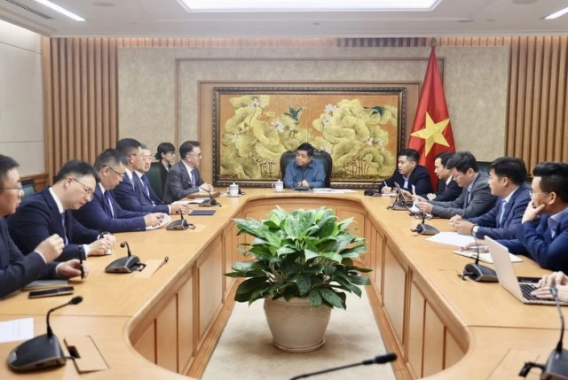 Khuyến khích Tập đoàn TCL chuyển giao công nghệ và hỗ trợ doanh nghiệp Việt Nam tham gia chuỗi cung ứng